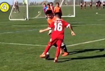 VIDEO: Cầu thủ nhí 'xâu kim' đối thủ thu hút triệu lượt xem