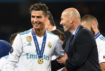 Ronaldo được mời về thi đấu dưới trướng Zidane