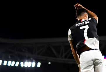 HLV Juve tiết lộ khả năng 'siêu nhiên' của Ronaldo