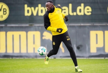 VIDEO: 3 triệu lượt xem pha xử lý 'đã mắt' của Usain Bolt