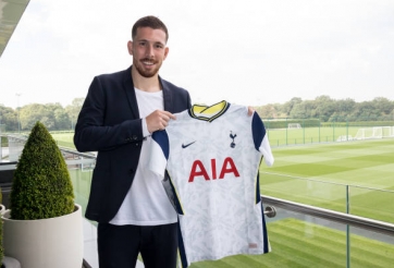 CHÍNH THỨC: Tottenham kích hoạt 'bom tấn' đầu tiên