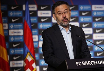 Chủ tịch Barca phá vỡ im lặng về 'thảm kịch' của đội bóng