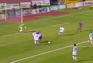 VIDEO: Ronaldo đi bóng từ sân nhà, lừa qua cả đội bạn rồi ghi bàn