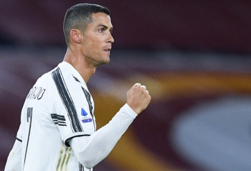 Cristiano Ronaldo chính thức trở lại sân cỏ