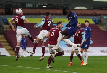 Video bàn thắng Burnley 0-3 Chelsea: Cảm hứng từ Ziyech