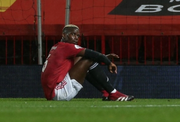 Pogba bất mãn với quyết định từ MU
