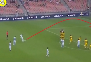 VIDEO: 'Ronaldo Syria' tạo 'địa chấn' với siêu phẩm đá phạt