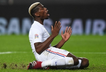 Pogba bị chỉ trích vì 'thiếu tôn trọng' MU