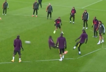 VIDEO: Sao MU triệt hạ Rashford gây phẫn nộ trong dư luận