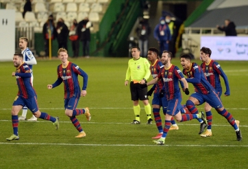 Barca vào chung kết sau loạt luân lưu cân não