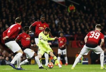 Tin chuyển nhượng MU 15/2: Mua 'Ronaldo mới', kình địch đón Messi?