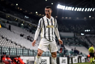 Ronaldo lập kỷ lục ghi bàn chưa từng có trong lịch sử