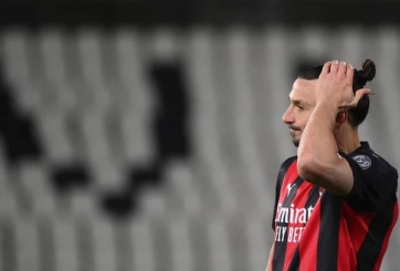 Ibrahimovic lỡ cơ hội tái ngộ MU