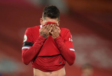 Liverpool thiết lập chuỗi thua chưa từng có trong lịch sử