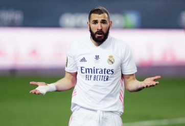 Bóng đá Pháp chia rẽ vì Benzema