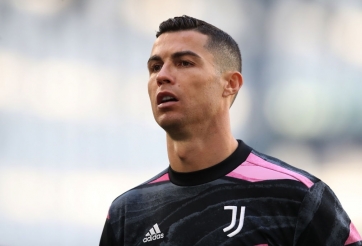 Ronaldo ra 'yêu sách' bất ngờ với Juventus