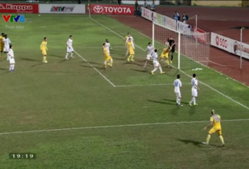 Còi vàng Việt Nam lên tiếng về bàn thắng 'hụt' của Thanh Hóa