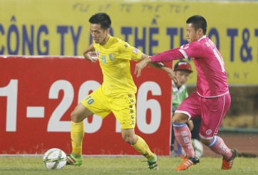 Trò cưng HLV Hữu Thắng tỏa sáng, Hà Nội lên đỉnh BXH