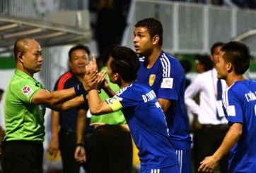 Cựu còi vàng Việt Nam nói về bàn thắng tranh cãi của HAGL