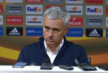 Bóng đá Anh 21/4: HLV Mourinho lên tiếng về Ibra và Rojo