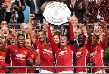 HLV Ajax bất ngờ tôn vinh một cái tên của M.U