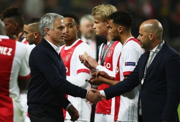 HLV Ajax nói gì sau thất bại trước Man Utd ở Europa League?