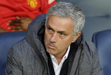 HLV Mourinho bất ngờ theo dõi 'hàng thải' của Pep Guardiola