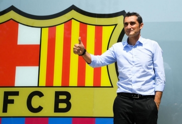 Tiền vệ công hay nhất Ngoại hạng Anh đánh tiếng với Barca