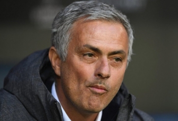 Đồng đội Lindelof đánh tiếng muốn tới MU