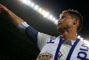 C.Ronaldo có động thái mới, quyết tâm trở lại Man United