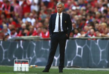 Mourinho nhận 15 triệu bảng từ MU, chưa tính tới tương lai