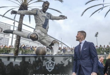 David Beckham được đội bóng cũ LA Galaxy dựng tượng