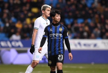 Possible formation Incheon vs Sangju: Cong Phuong wears no.1