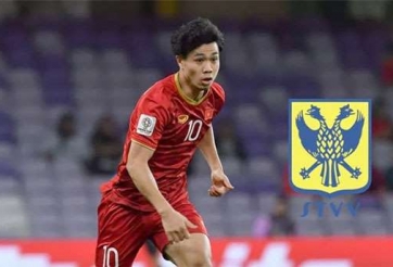 Who does Cong Phuong vie with for official slot in Sint-Truiden?