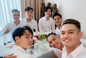 Công Phượng có dàn bê tráp cực đỉnh trong đám cưới