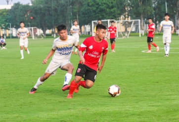 Đàn em Công Phượng thắng ấn tượng trong trận ra quân