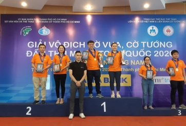 Vắng Quang Liêm, nhân tố mới khuynh đảo giải cờ đấu thủ mạnh toàn quốc