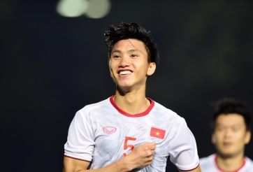 VIDEO: Chiêm ngưỡng siêu phẩm cực dị của Đoàn Văn Hậu