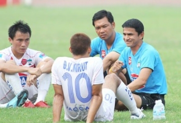 Kiatisak và 'cơn ác mộng' mang tên Thống Nhất