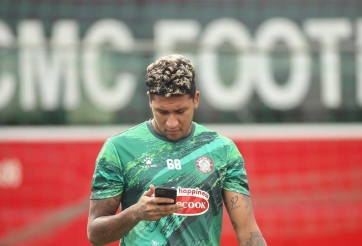 Chân sút đắt giá hơn Lee Nguyễn trở lại V-League