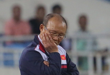 Ngoài nỗi lo tiền đạo, HLV Park còn có suy tư khác với học trò