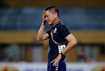 HLV Chu Đình Nghiêm bỏ họp báo sau trận hòa thất vọng của Hà Nội