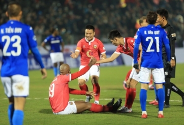 HLV Hà Tĩnh: 'Đây là trận thua điên rồ trong sự nghiệp của tôi'