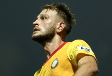 Gramoz lên tiếng về việc không bắt tay HLV Nam Định