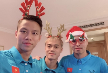 VIDEO: Văn Toàn 'song kiếm hợp bích' với Đức Huy đốn tim fan