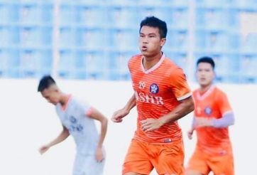 VIDEO: Cầu thủ Việt 'học lỏm' Ronaldo và cái kết ngỡ ngàng