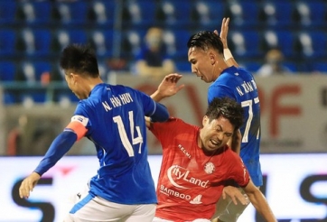 Còi vàng Dương Mạnh Hùng: 'Trọng tài bắt rất oan uổng cho TP.HCM'