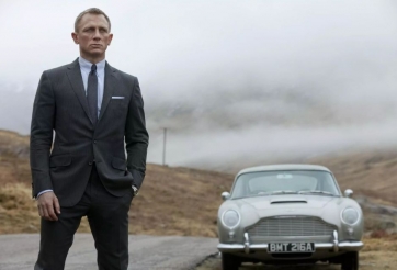 007 và cuộc tái định nghĩa những chiếc Aston Martin