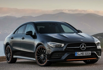 Giá xe Mercedes C300 tháng 08/2023: thông số & đánh giá chi tiết