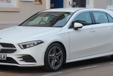 Mercedes A250 2020: Giá bán, thông số và đánh giá chi tiết 